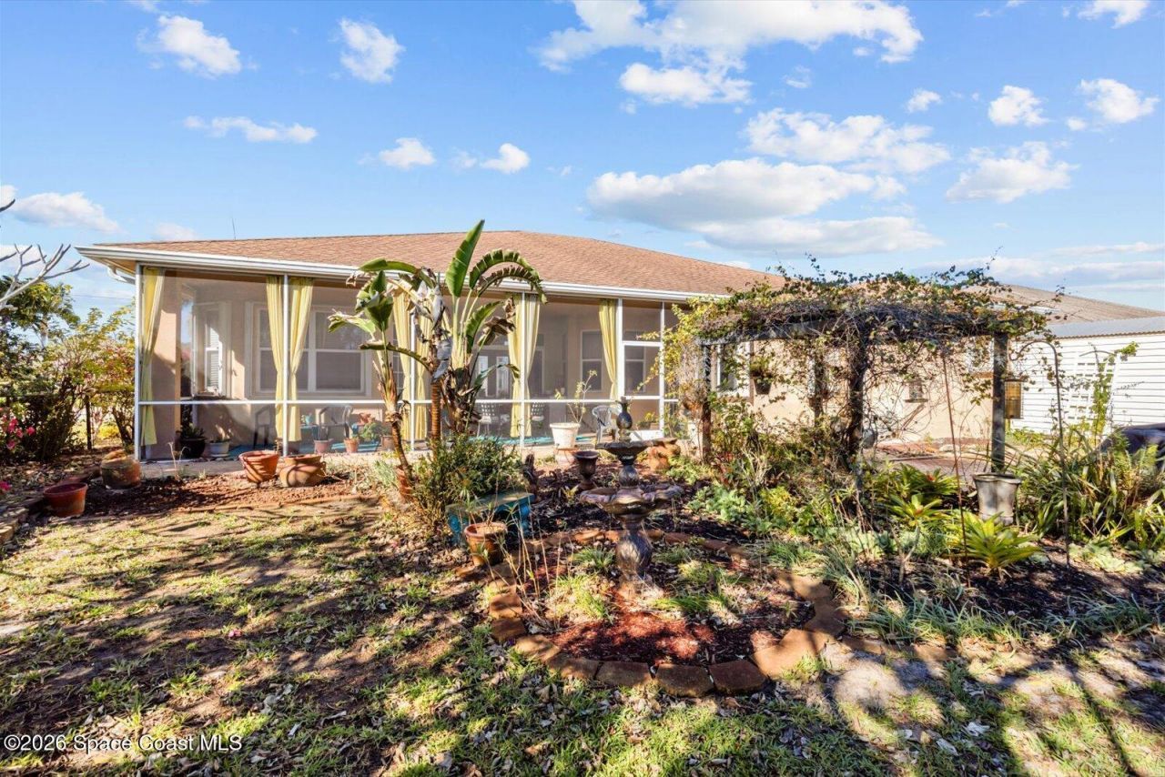 111 SW Ladybug Drive, Port Saint Lucie, FL 34953 Photo