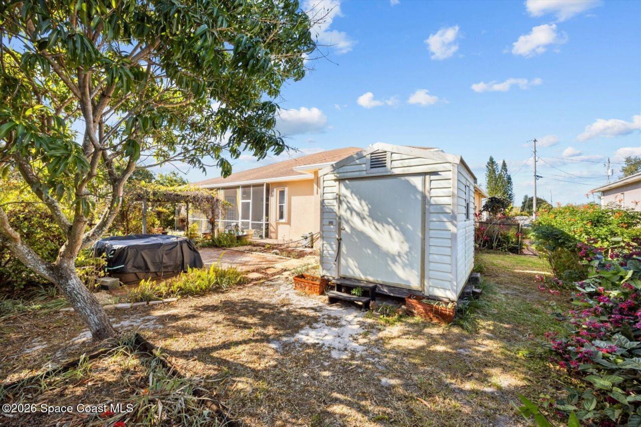 111 SW Ladybug Drive, Port Saint Lucie, FL 34953 Photo