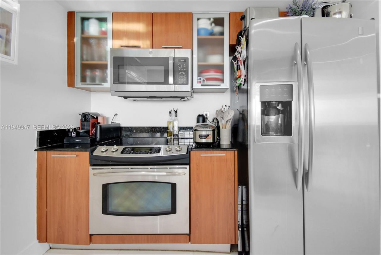 1800 N Bayshore Dr, Unit 3410, Miami, FL 33132 Photo