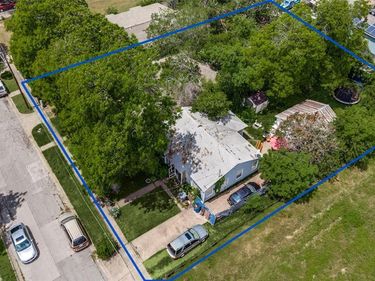 2723 Hondo Avenue, Dallas, TX 75219