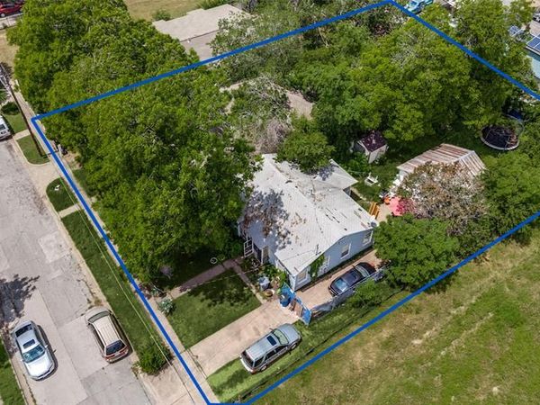 2723 Hondo Avenue , Dallas, TX 75219