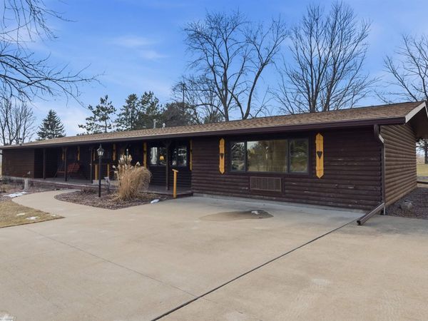 729 N CONN Road, Hanna City, IL 61536