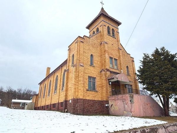 300 VANDERMARK RD, NANTICOKE, PA 18634