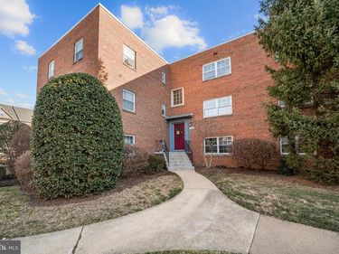 5310 8TH ROAD S, Unit 8, ARLINGTON, VA 22204