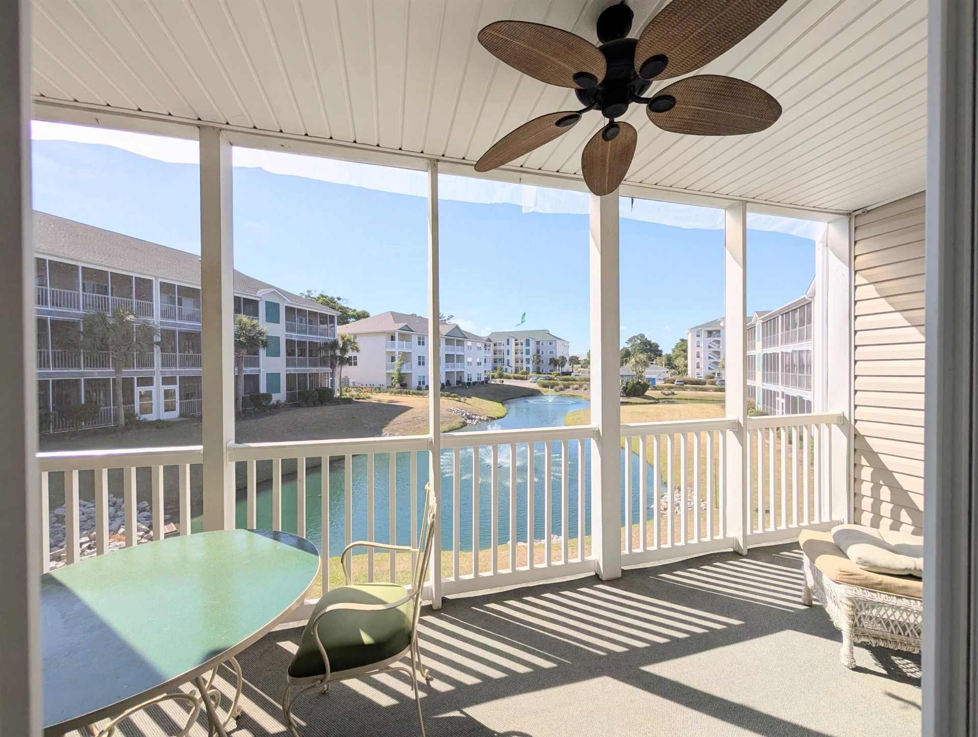 1100 Commons Blvd. Photo 4