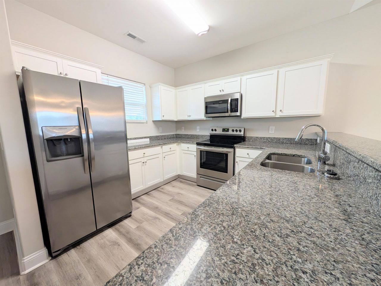 338 Kiskadee Loop Photo 4