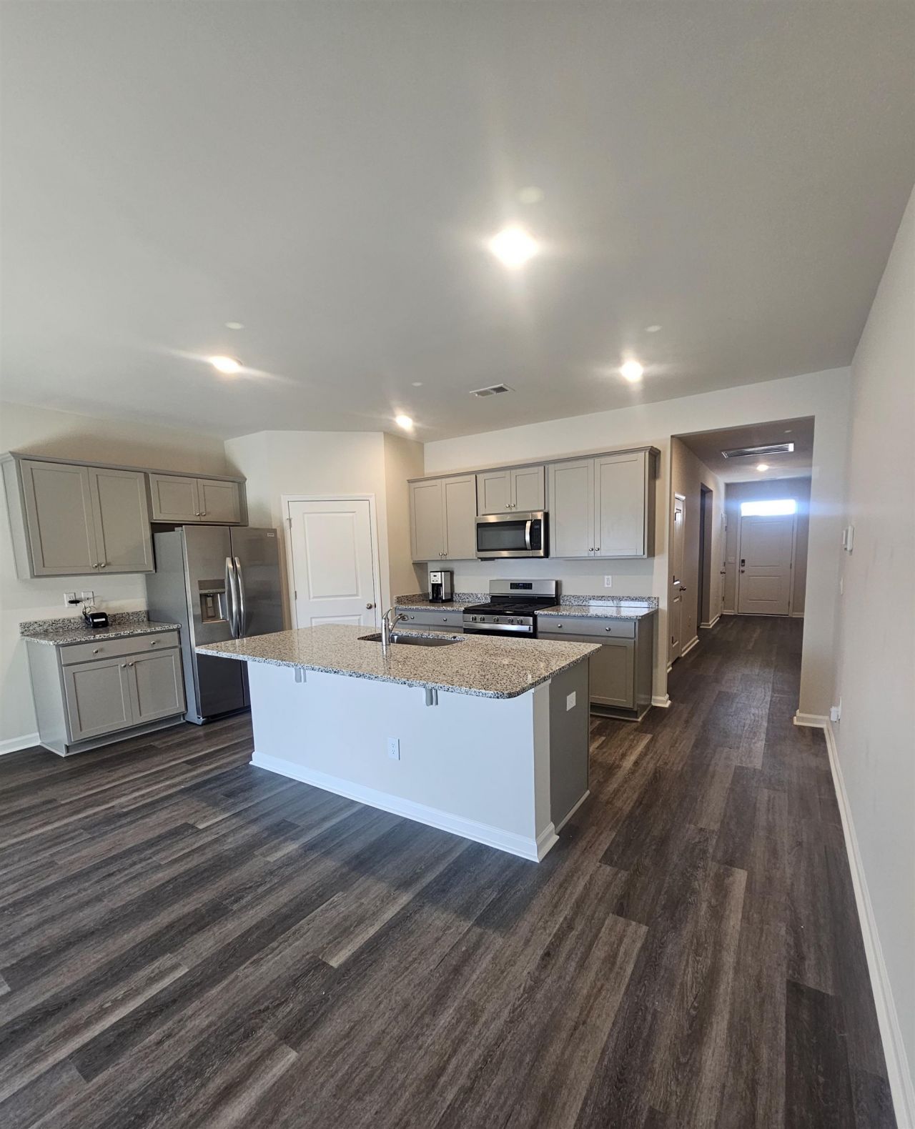 143 Honey Jar Way Photo 4