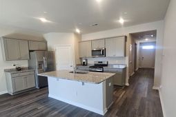 143 Honey Jar Way photo 4