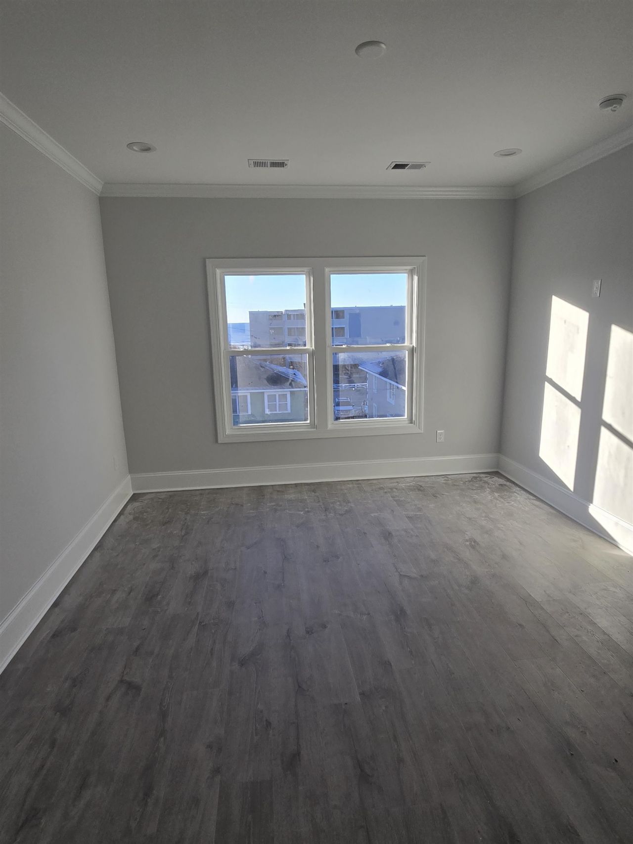 1007 Perrin Dr. Photo 14