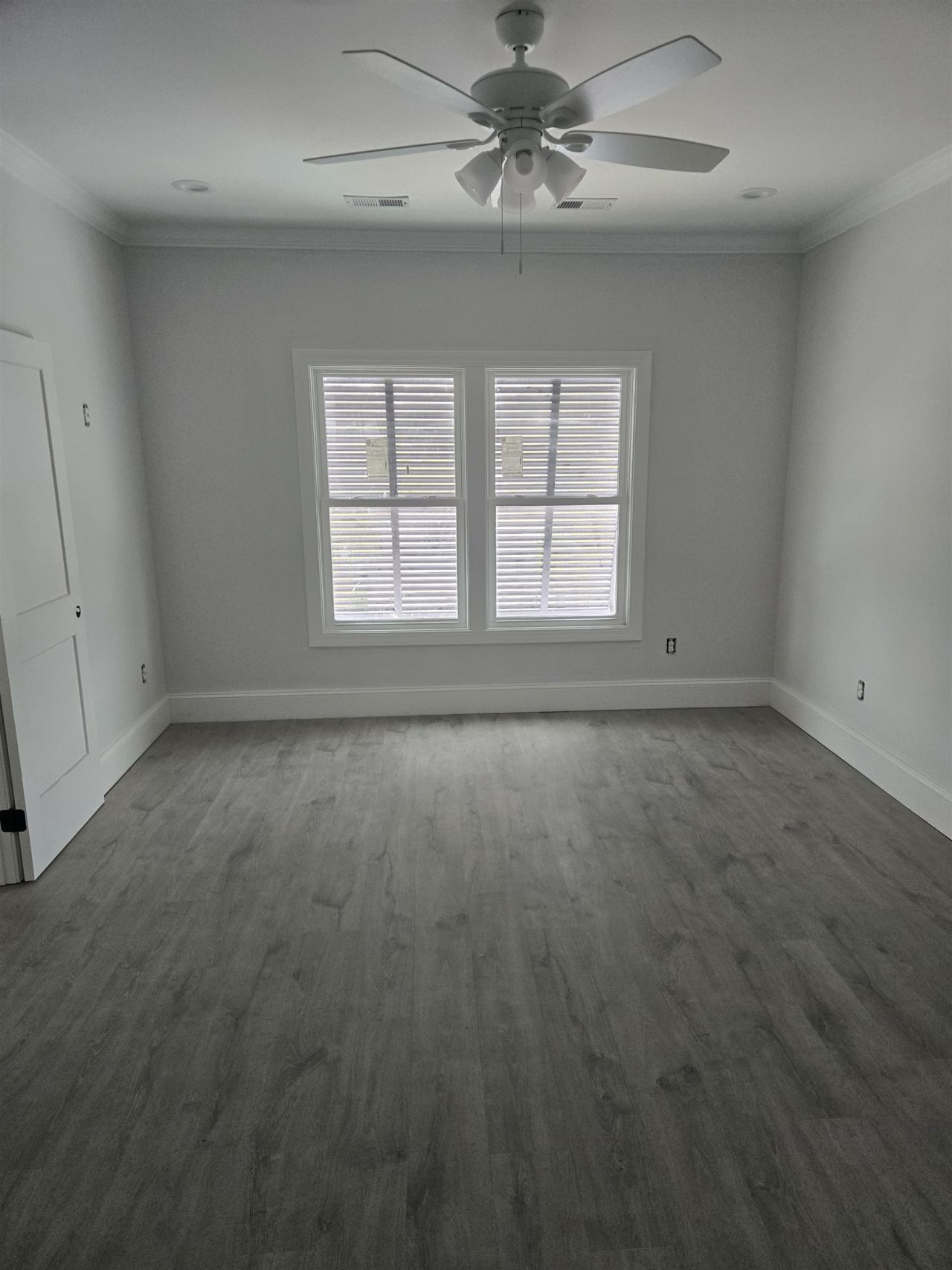 1007 Perrin Dr. Photo 15