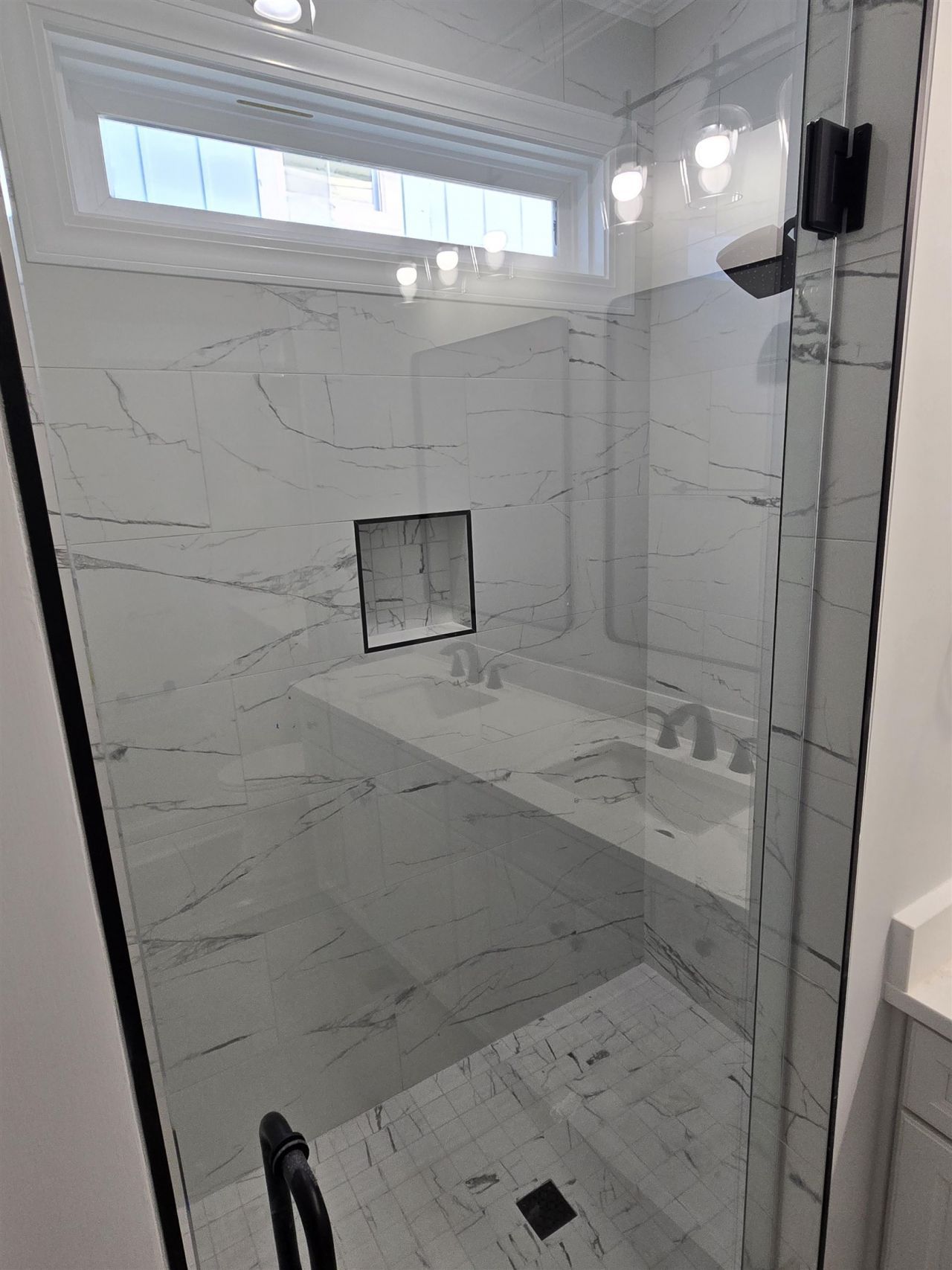 1007 Perrin Dr. Photo 6