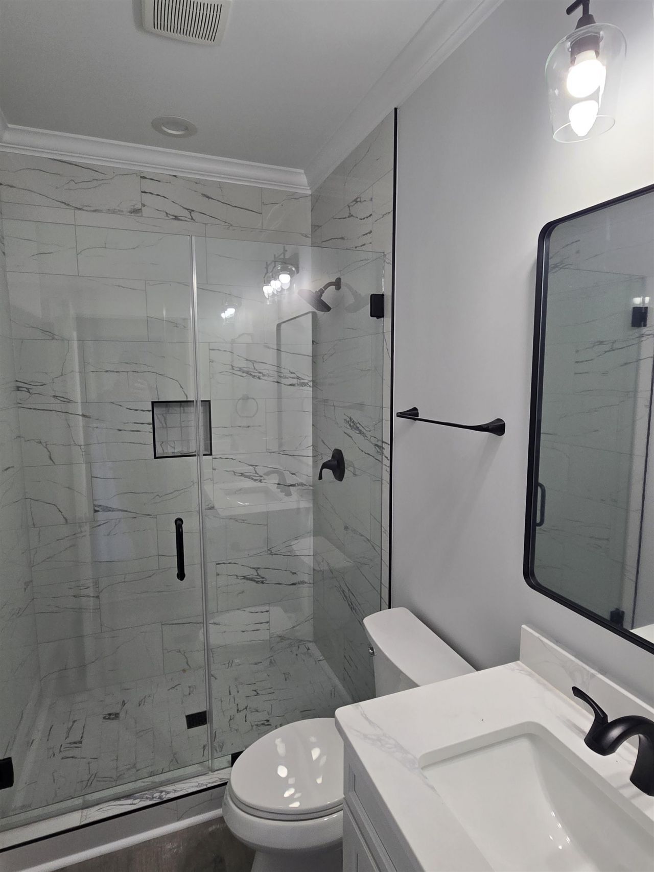 1007 Perrin Dr. Photo 8