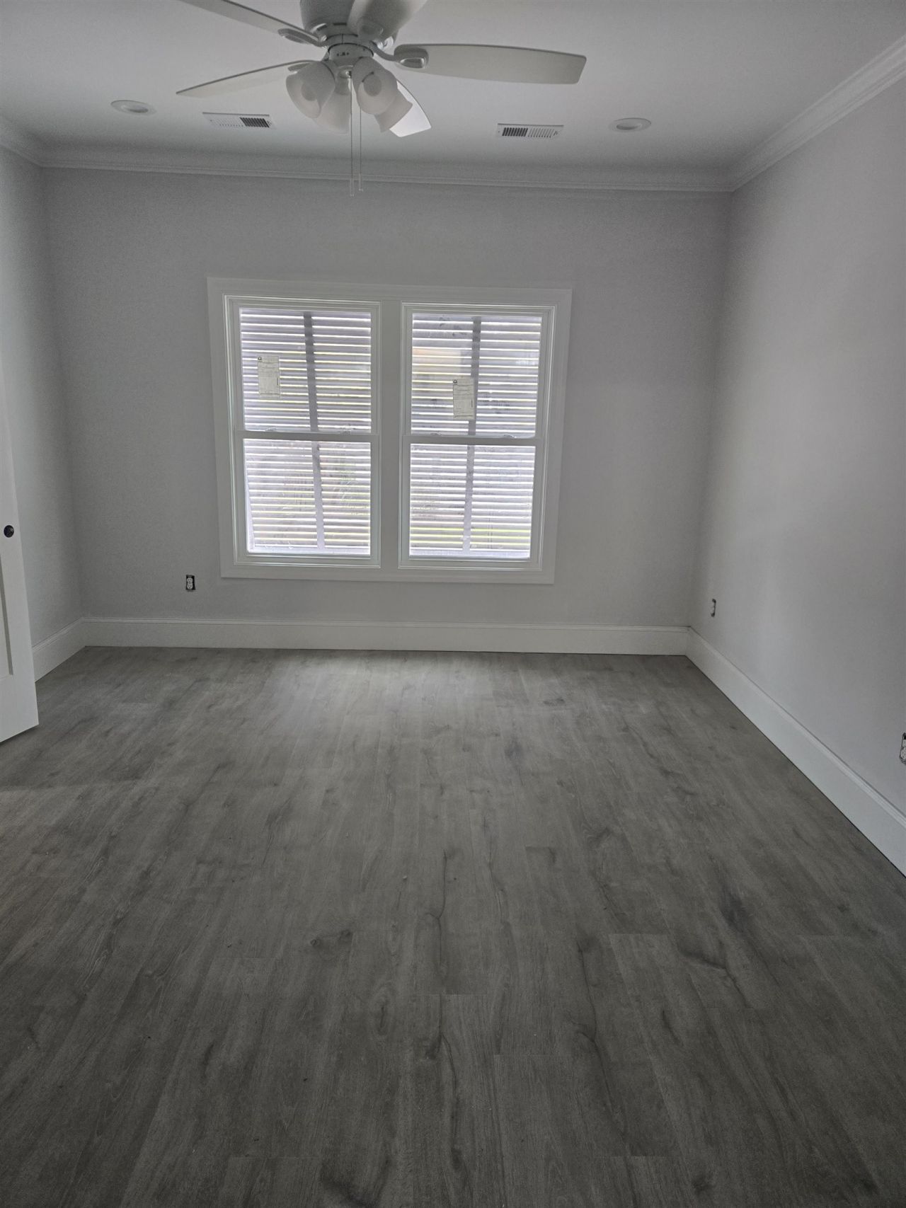 1007 Perrin Dr. Photo 9