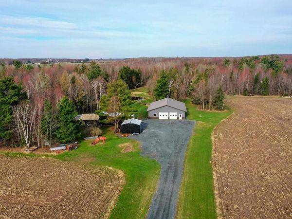 N583 CASTLE DRIVE, Dorchester, WI 54425