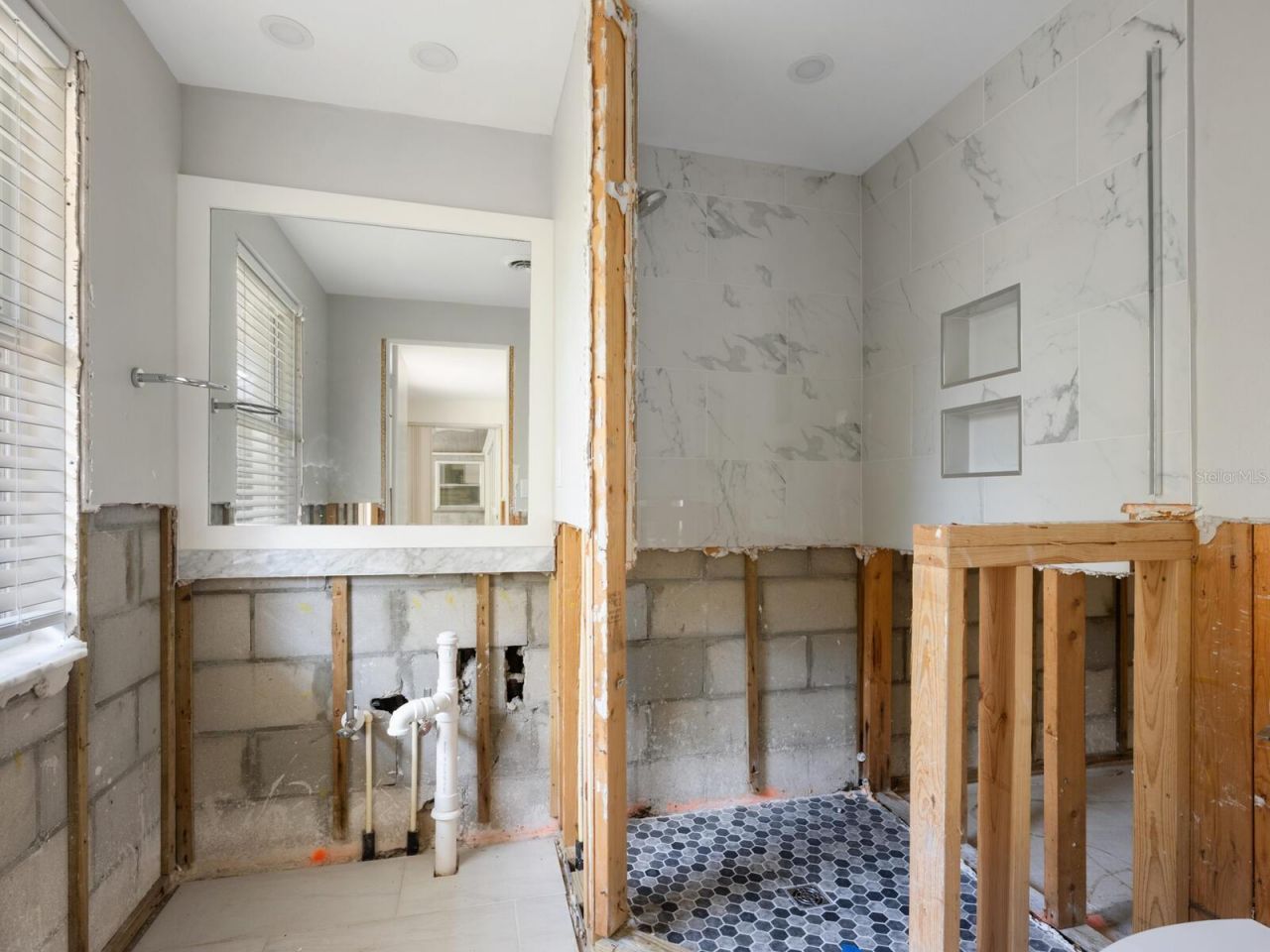 734 Canal Road, Sarasota, FL 34242 Photo