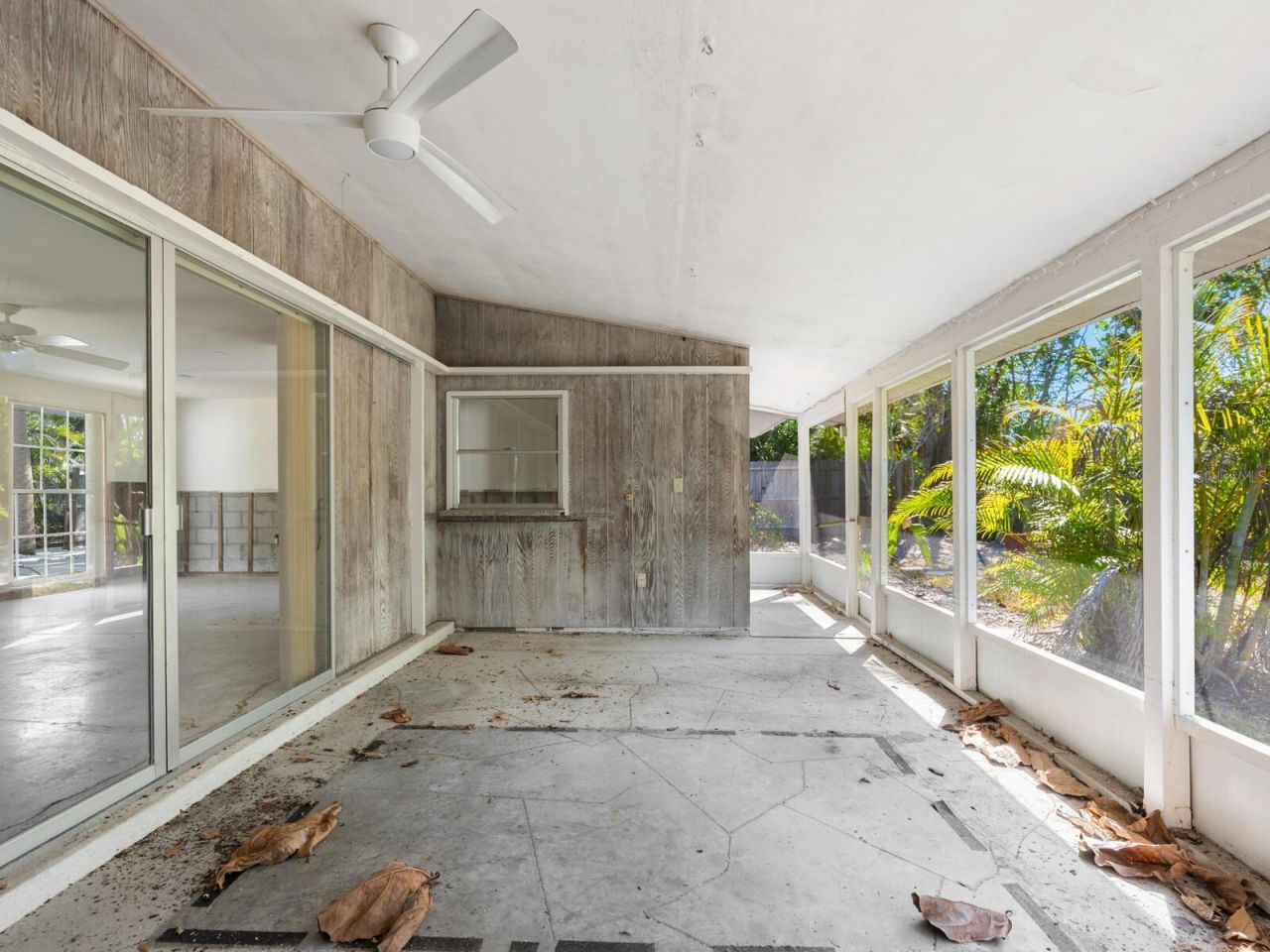 734 Canal Road, Sarasota, FL 34242 Photo