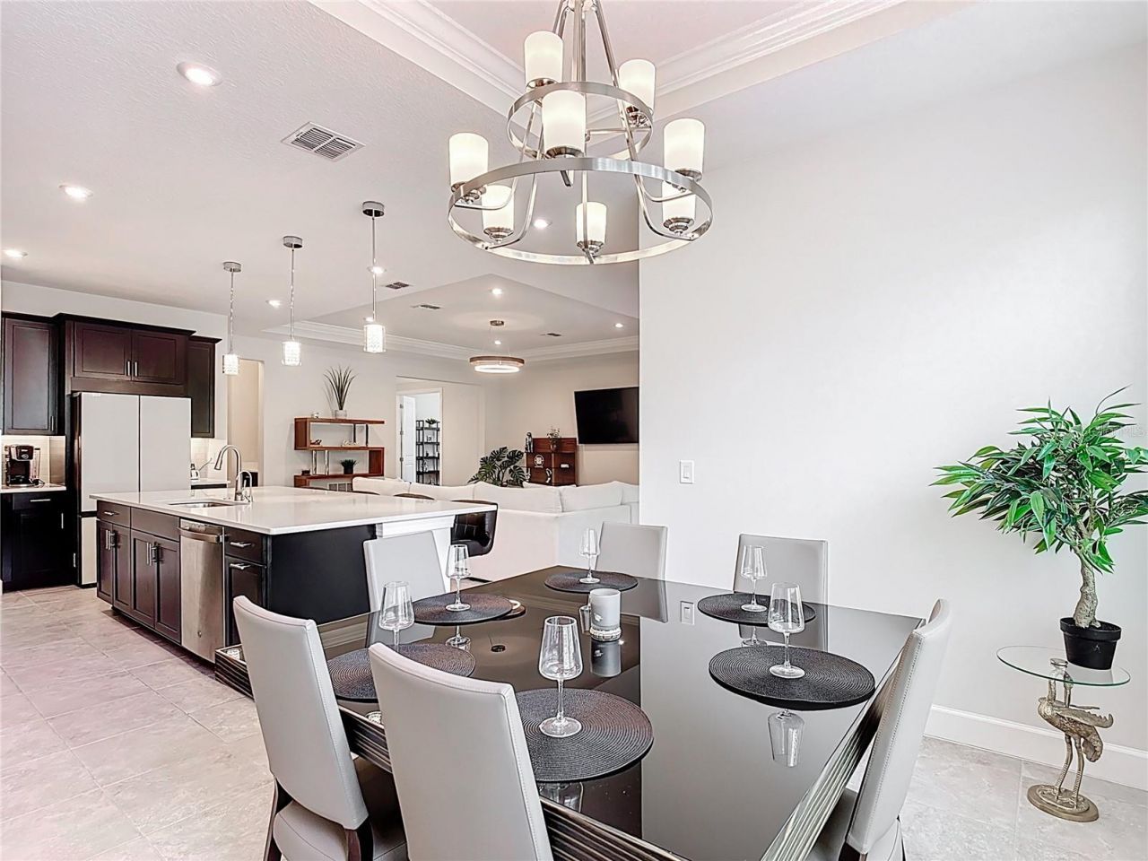 684 San Augusto Drive, Poinciana, FL 34759 Photo