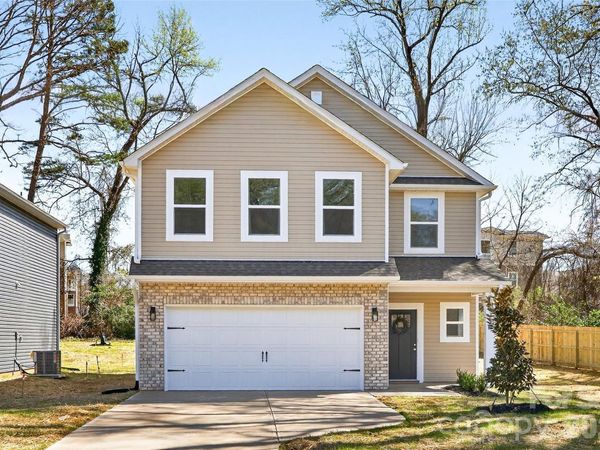 539 Dawn Circle, Charlotte, NC 28213