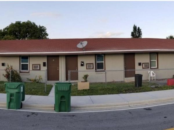 752 Martin Luther King Boulevard, Unit 1-5, Riviera Beach, FL 33404