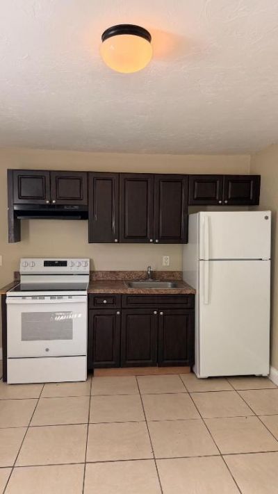 752 Martin Luther King Boulevard, Unit 1-5, Riviera Beach, FL 33404 Photo