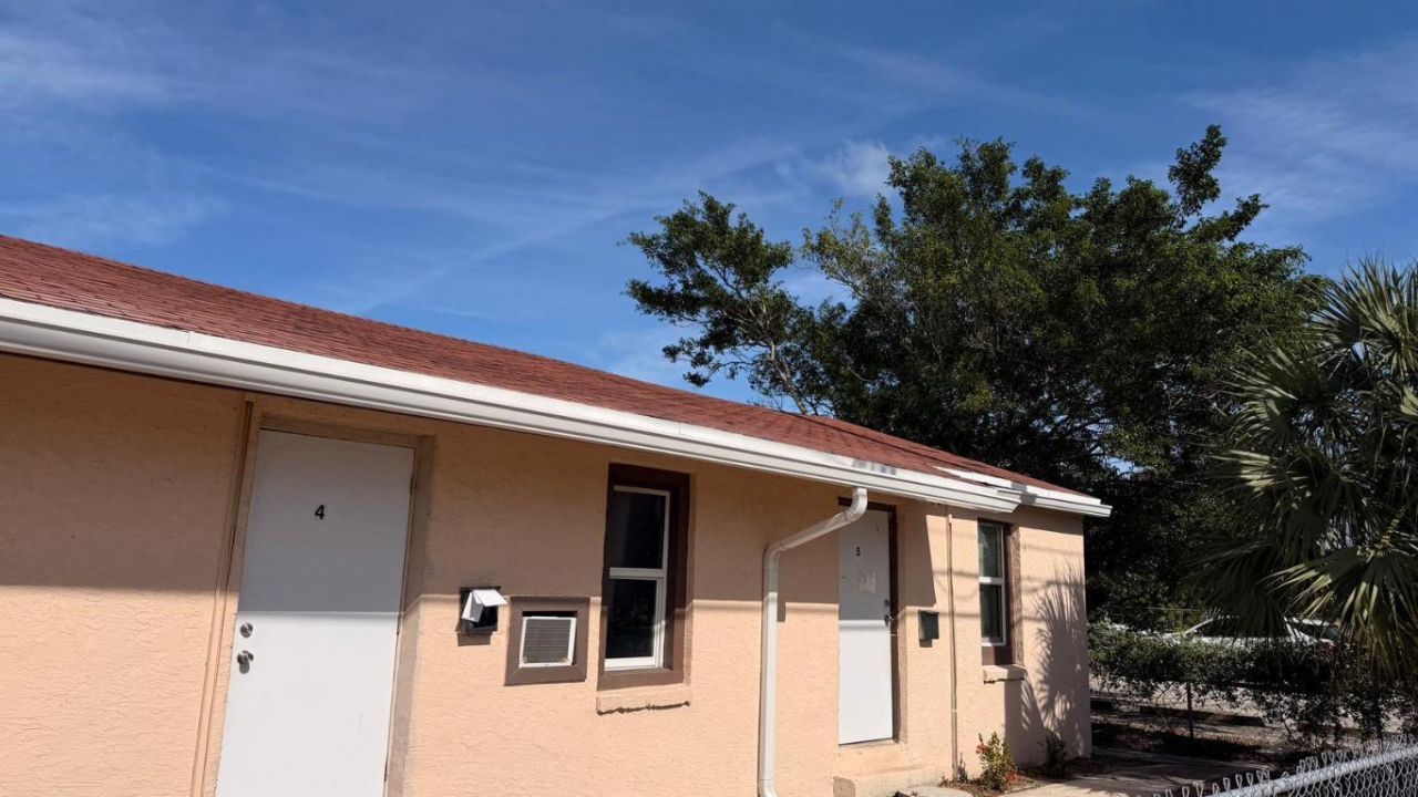 752 Martin Luther King Boulevard, Unit 1-5, Riviera Beach, FL 33404 Photo