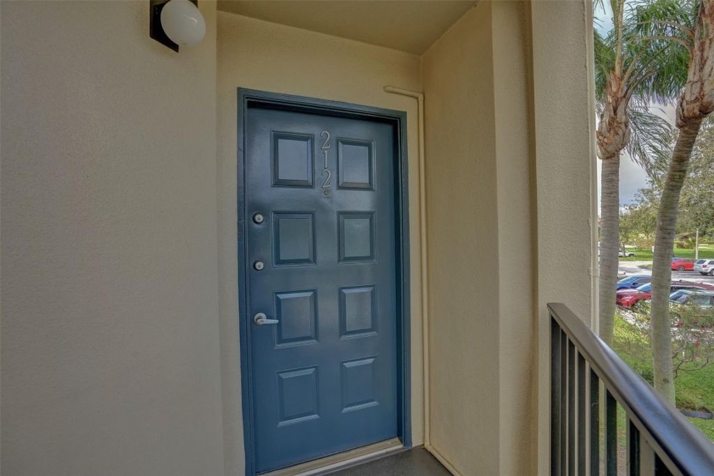 12900 SW 7th Ct, Unit 212B, Pembroke Pines, FL 33027 Photo