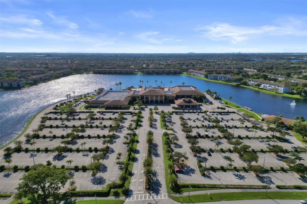 12900 SW 7th Ct, Unit 212B, Pembroke Pines, FL 33027 Photo