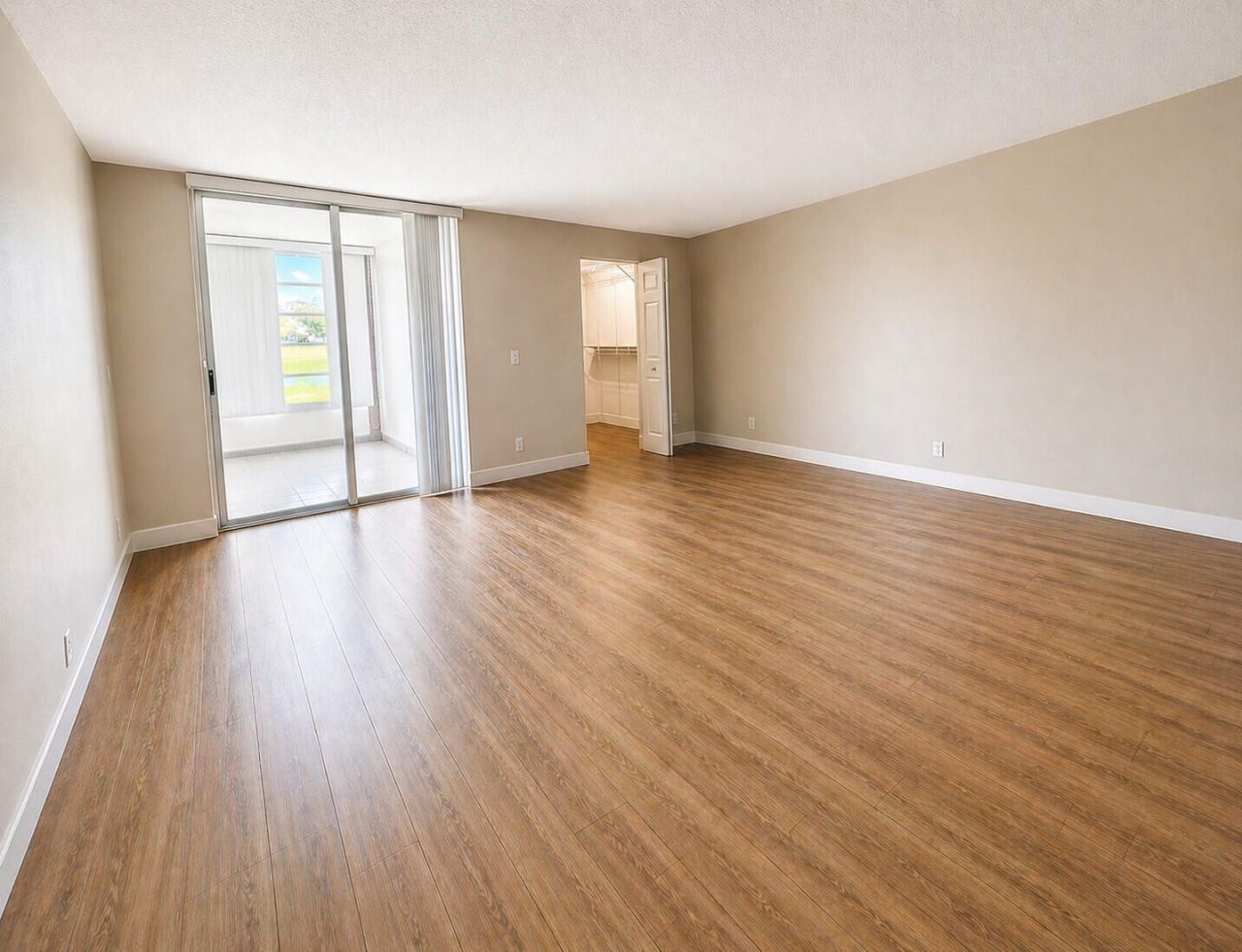 370 NW 76th Avenue, Unit 202, Margate, FL 33063 Photo
