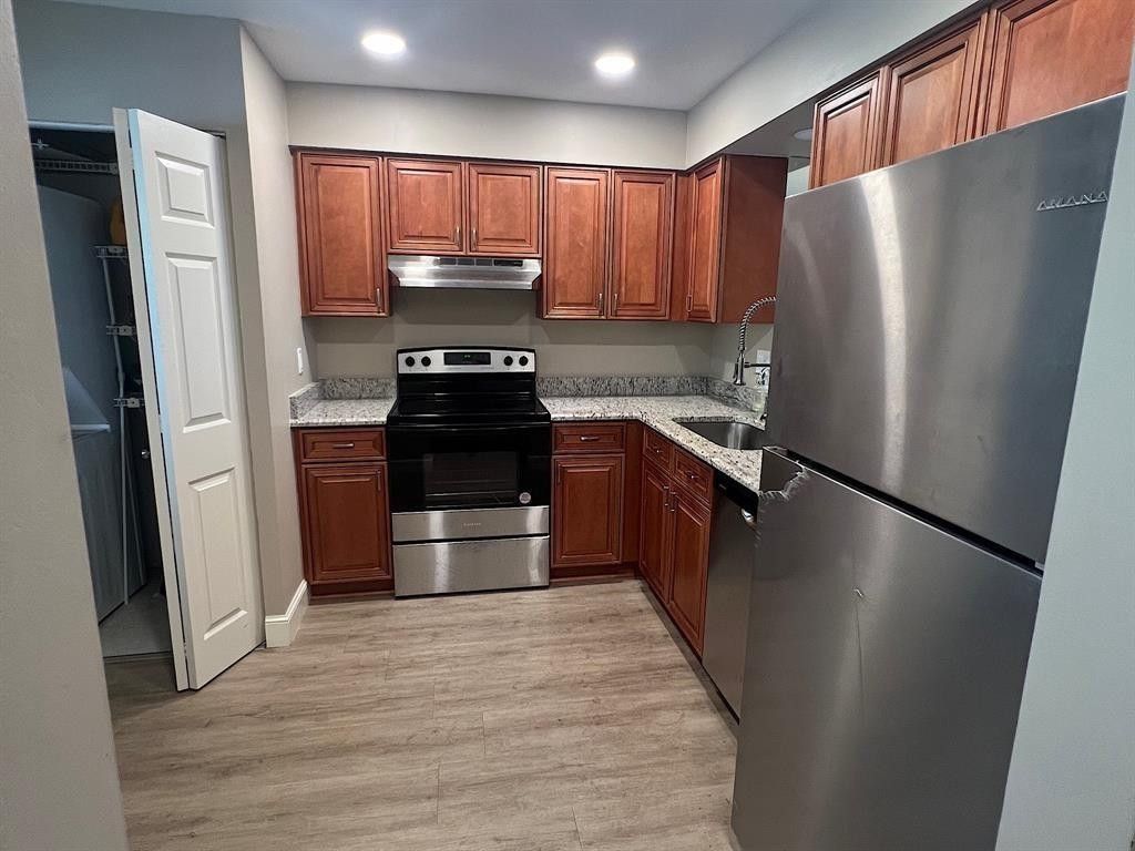 370 NW 76th Ave, Unit 202, Margate, FL 33063 Photo