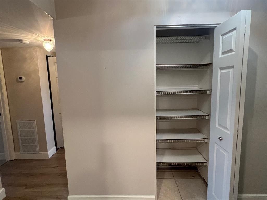 370 NW 76th Ave, Unit 202, Margate, FL 33063 Photo