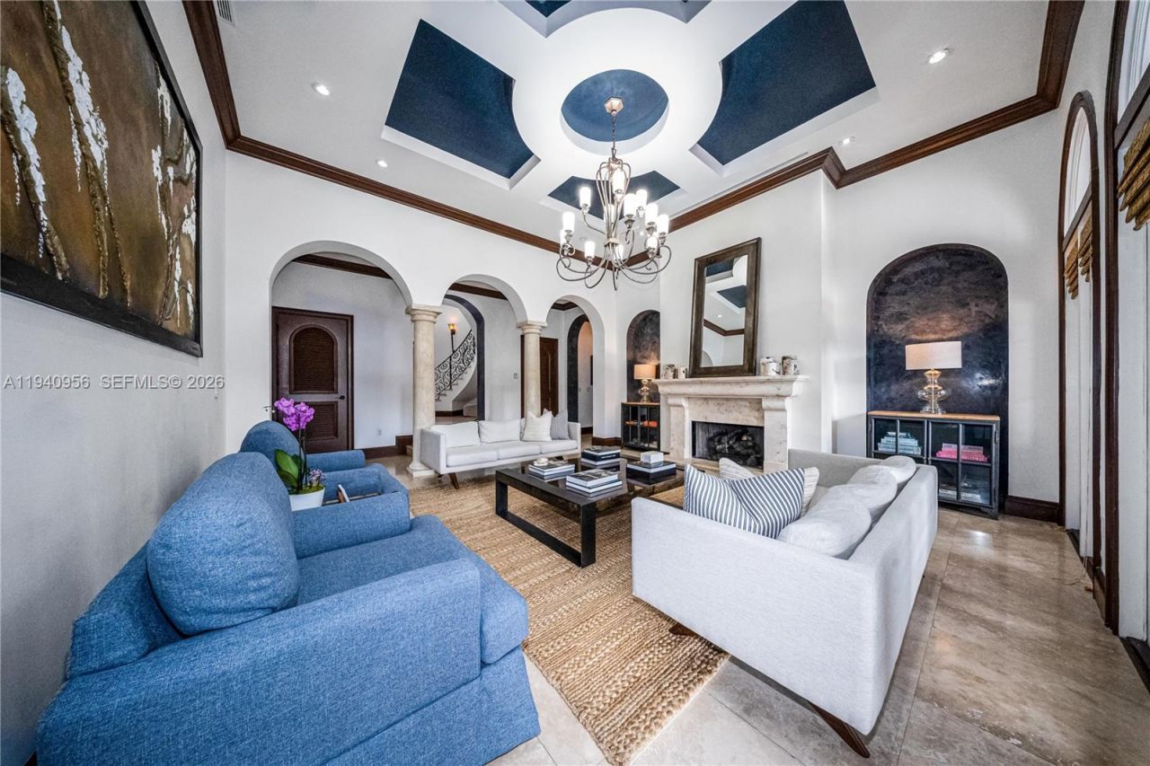 7538 SW 64th St , Miami, FL 33143 Photo