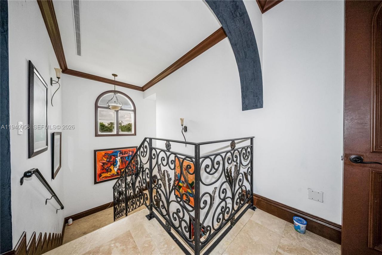 7538 SW 64th St , Miami, FL 33143 Photo