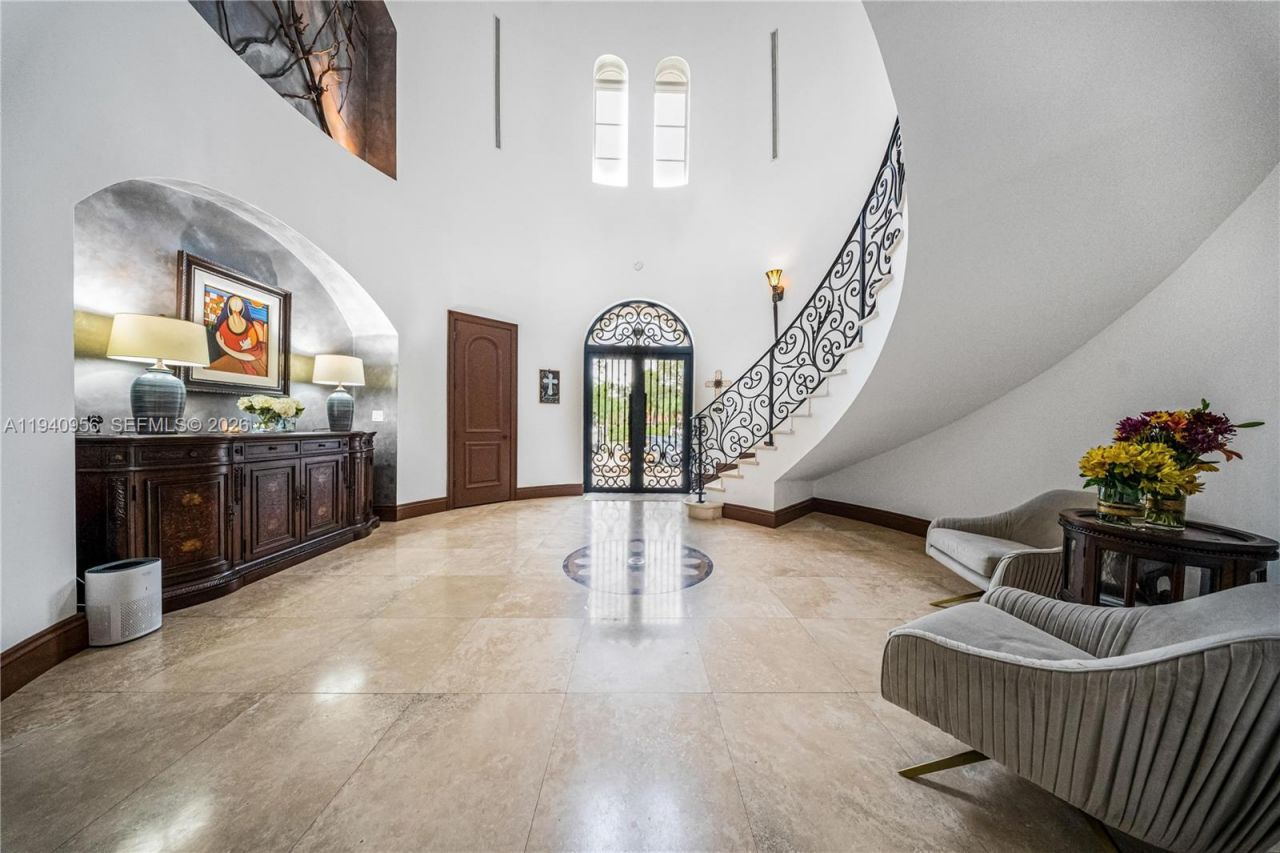 7538 SW 64th St , Miami, FL 33143 Photo