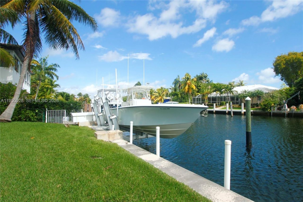 13005 Zambrana St, Coral Gables, FL 33156 Photo