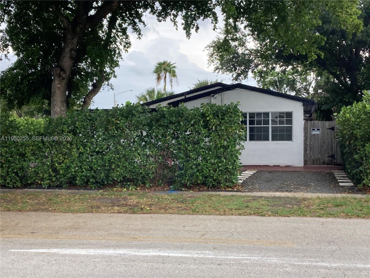 5720 Sheridan St, Unit 1, Hollywood, FL 33021 Photo