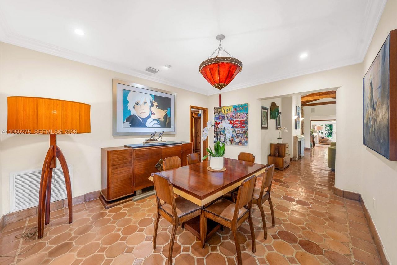 3701 Chase Ave, Miami Beach, FL 33140 Photo