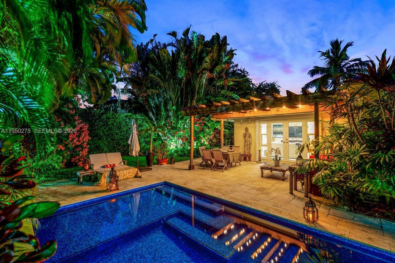 3701 Chase Ave, Miami Beach, FL 33140 Photo