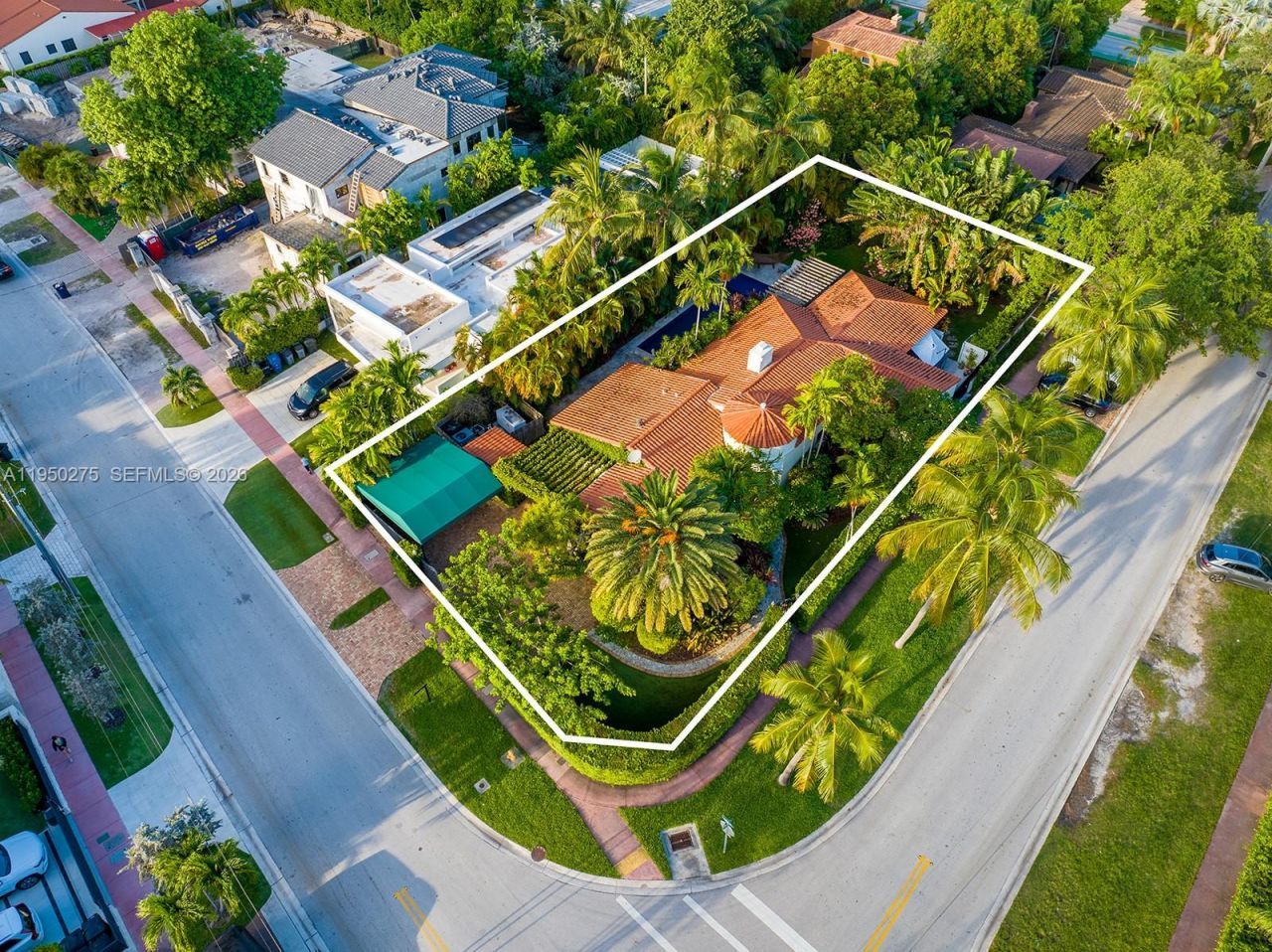 3701 Chase Ave, Miami Beach, FL 33140 Photo