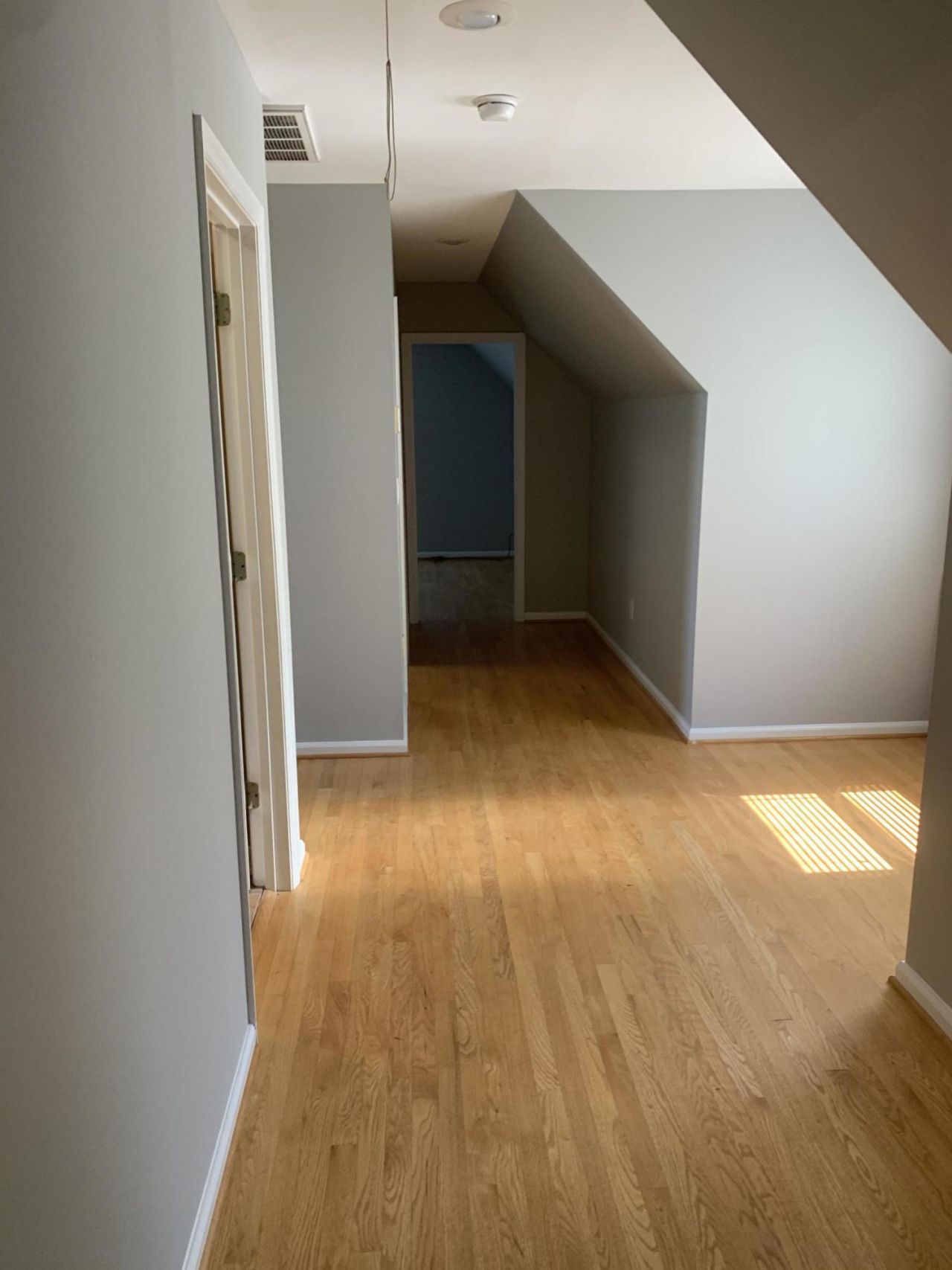 424 Station 22 1/2 Street Photo 22