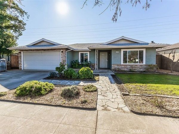 5840 E Illinois Avenue, Fresno, CA 93727