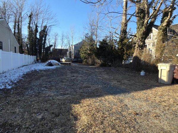 16 Tudor Avenue, Pine Beach, NJ 08741