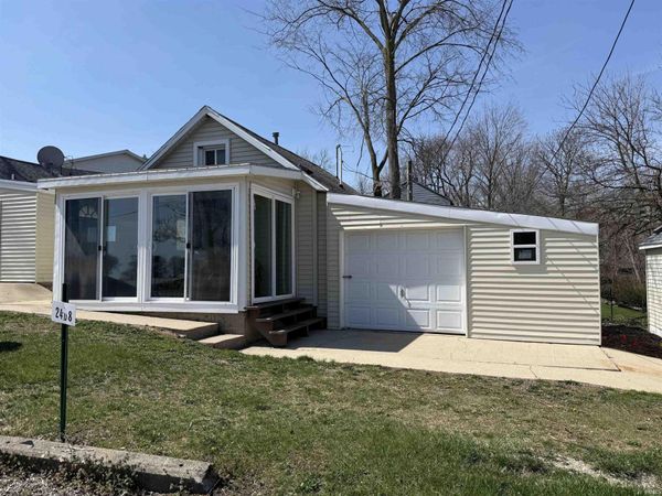 2408 N West Shafer Drive, Monticello, IN 47960