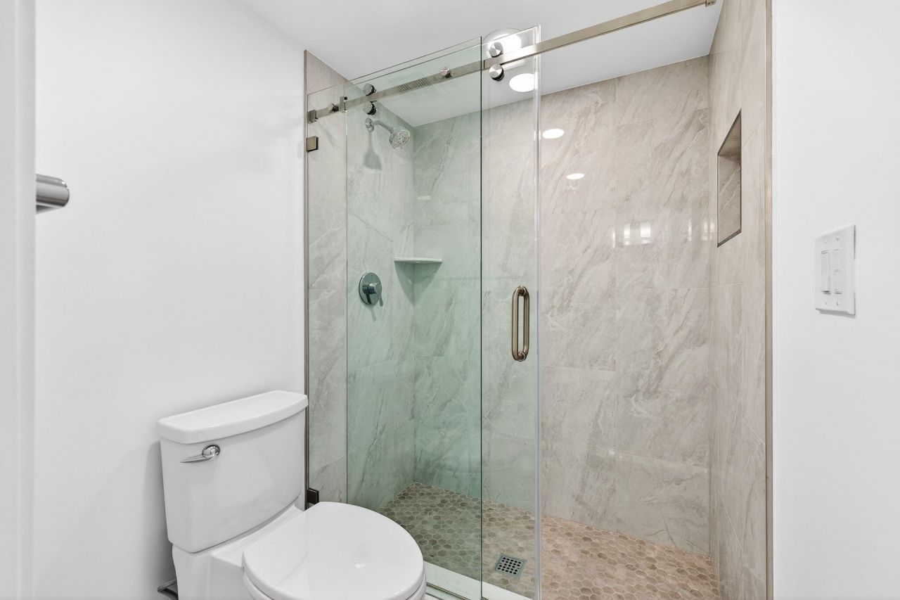 2737 W Gulf Dr, Unit 222, Sanibel, FL 33957 Photo