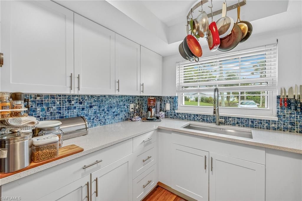 7025 New Post Dr, Unit 4, North Fort Myers, FL 33917 Photo