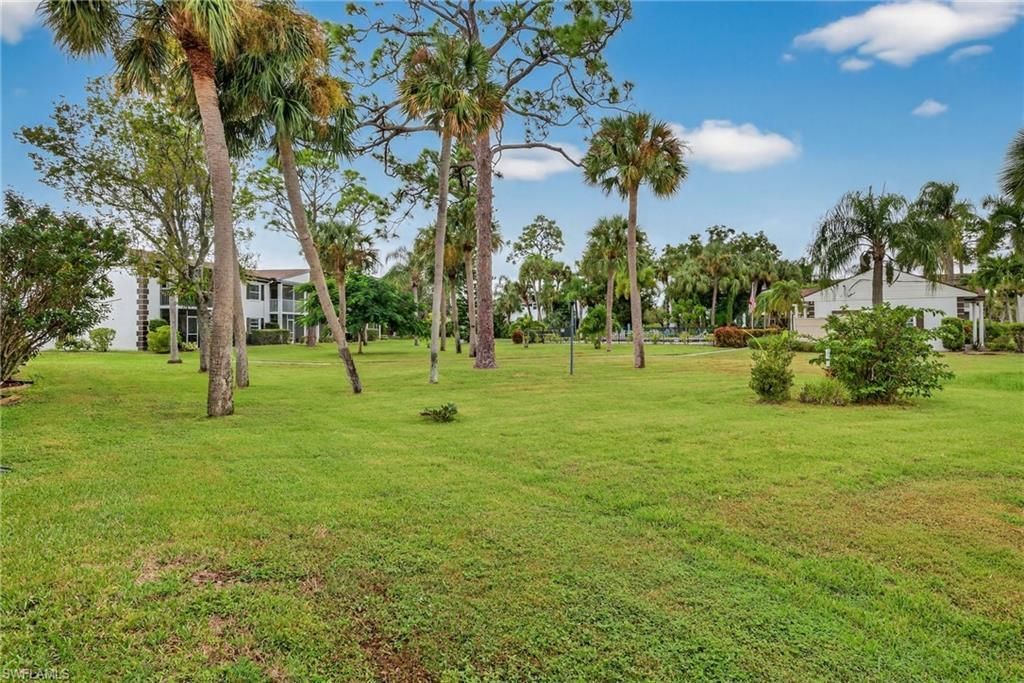 7025 New Post Dr, Unit 4, North Fort Myers, FL 33917 Photo