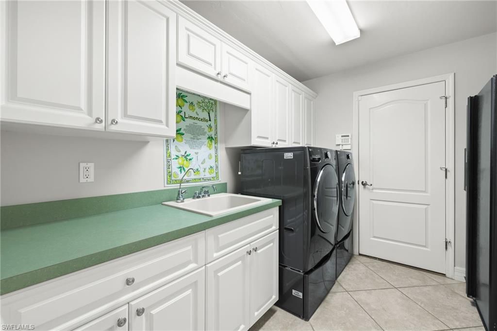 5251 Westminster Dr, Fort Myers, FL 33919 Photo