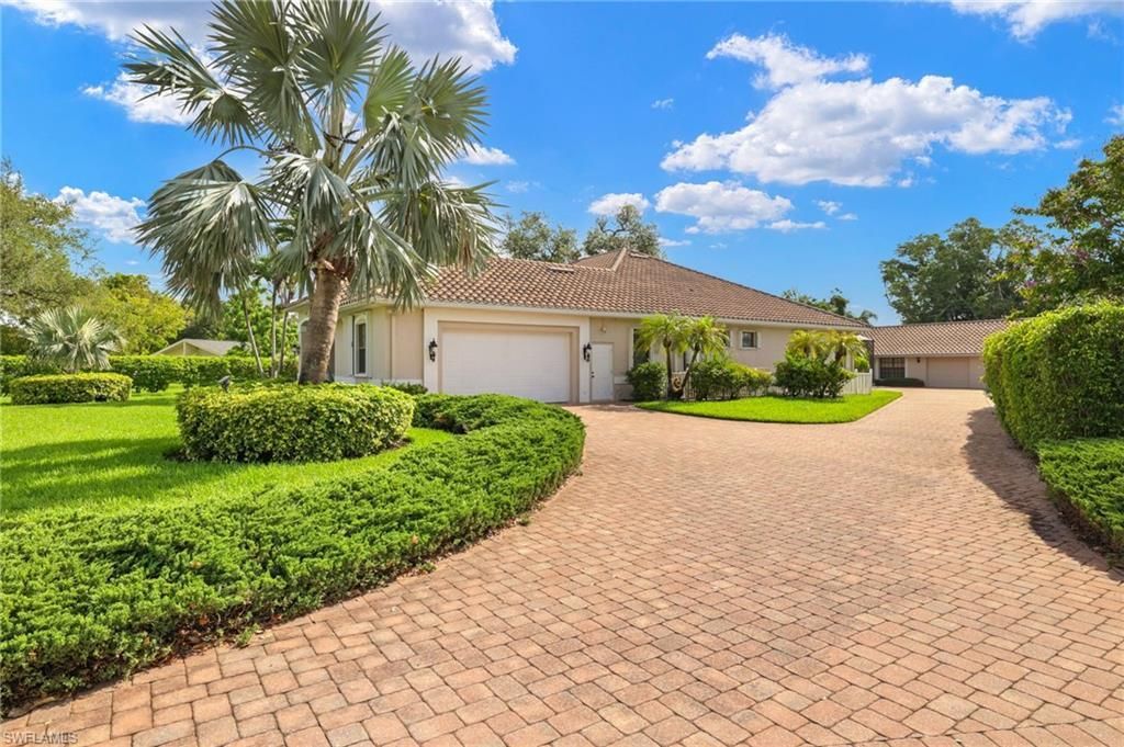 5251 Westminster Dr, Fort Myers, FL 33919 Photo