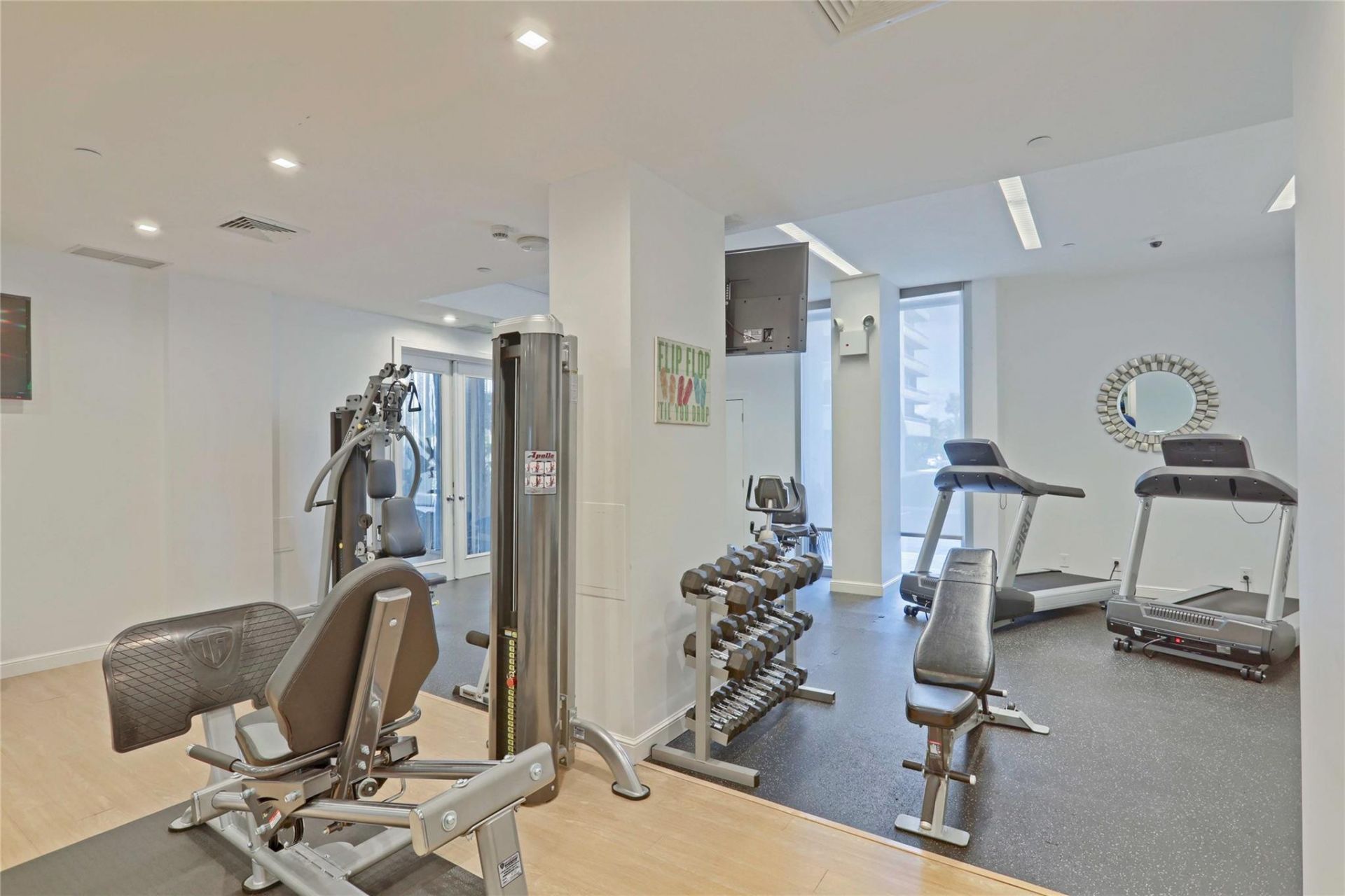 5540 N Ocean Dr, Unit 9-B, Riviera Beach, FL 33404 Photo