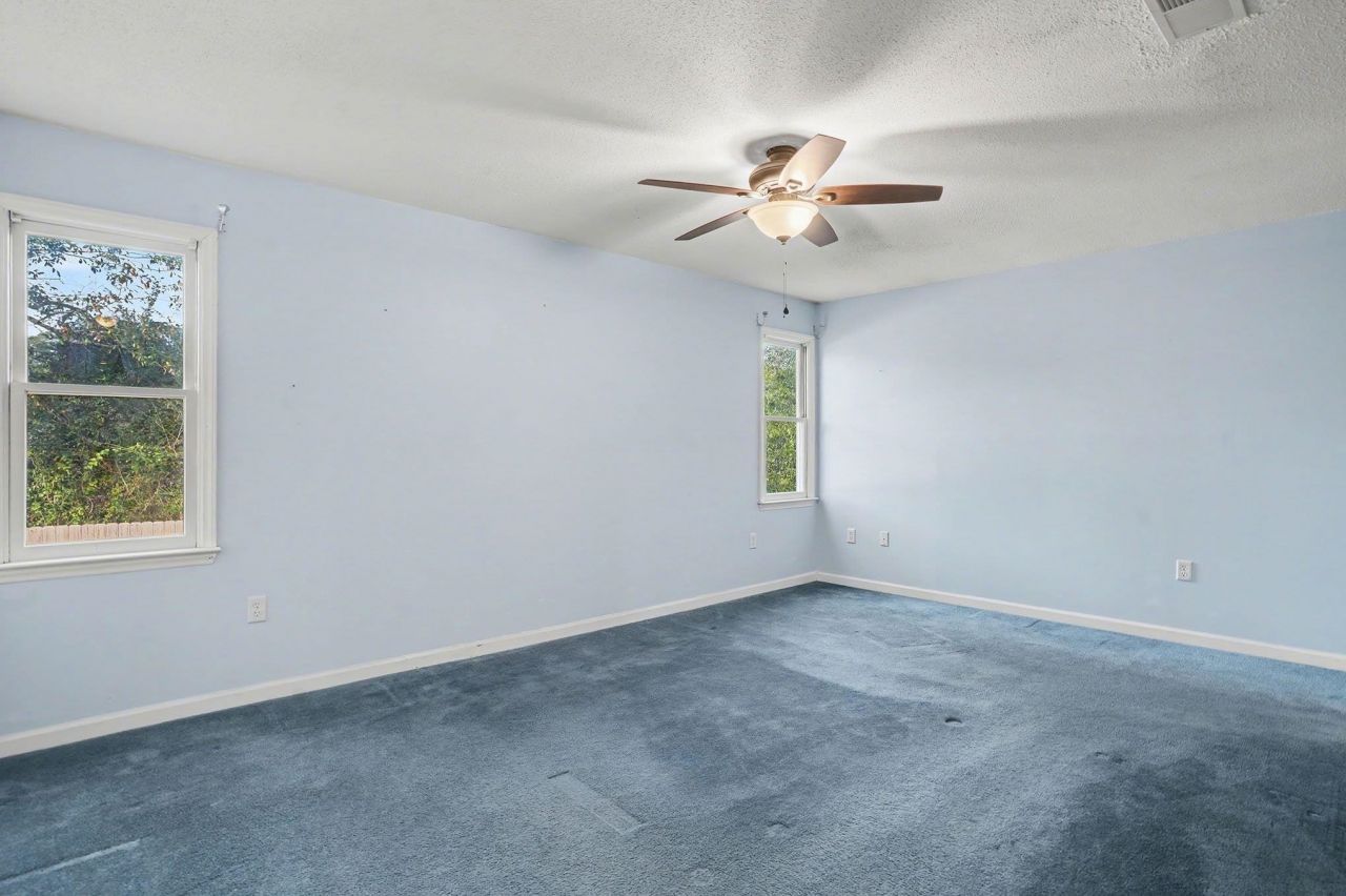 152 Brookgate Dr. Photo 16