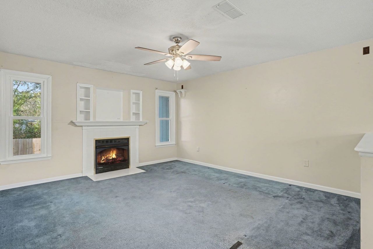 152 Brookgate Dr. Photo 5